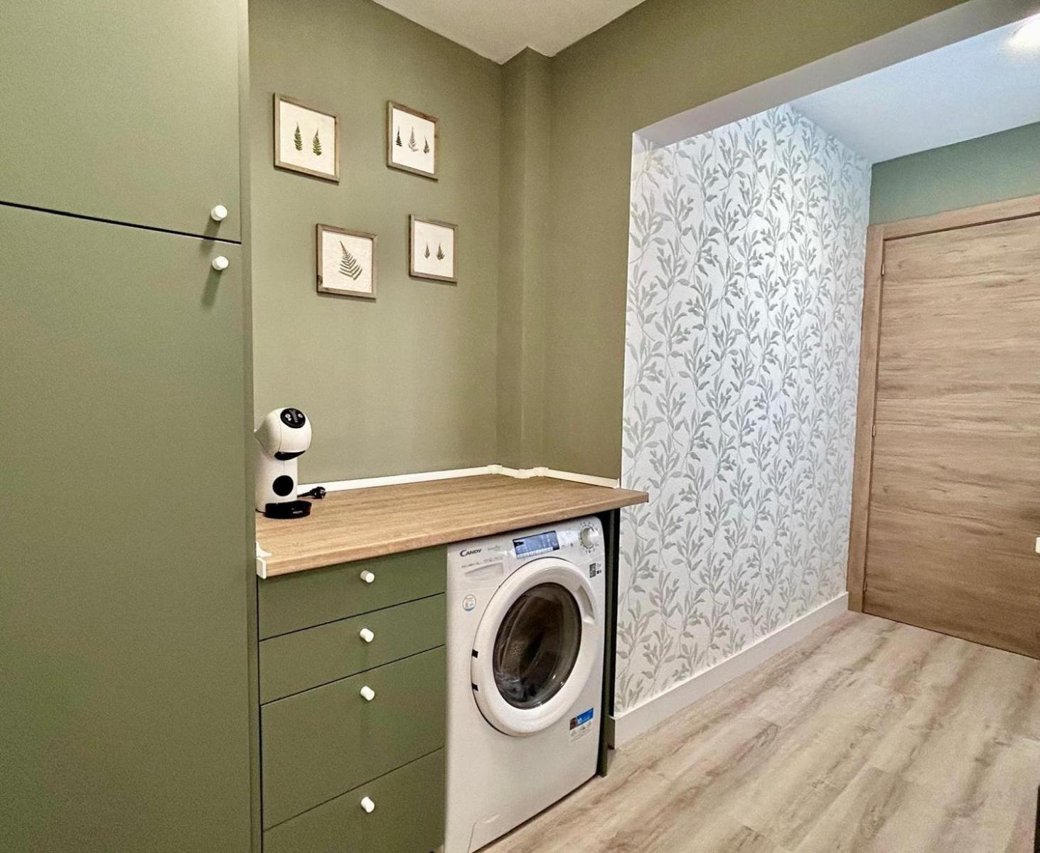 Nicole Gam Apartment Аликанте Екстериор снимка
